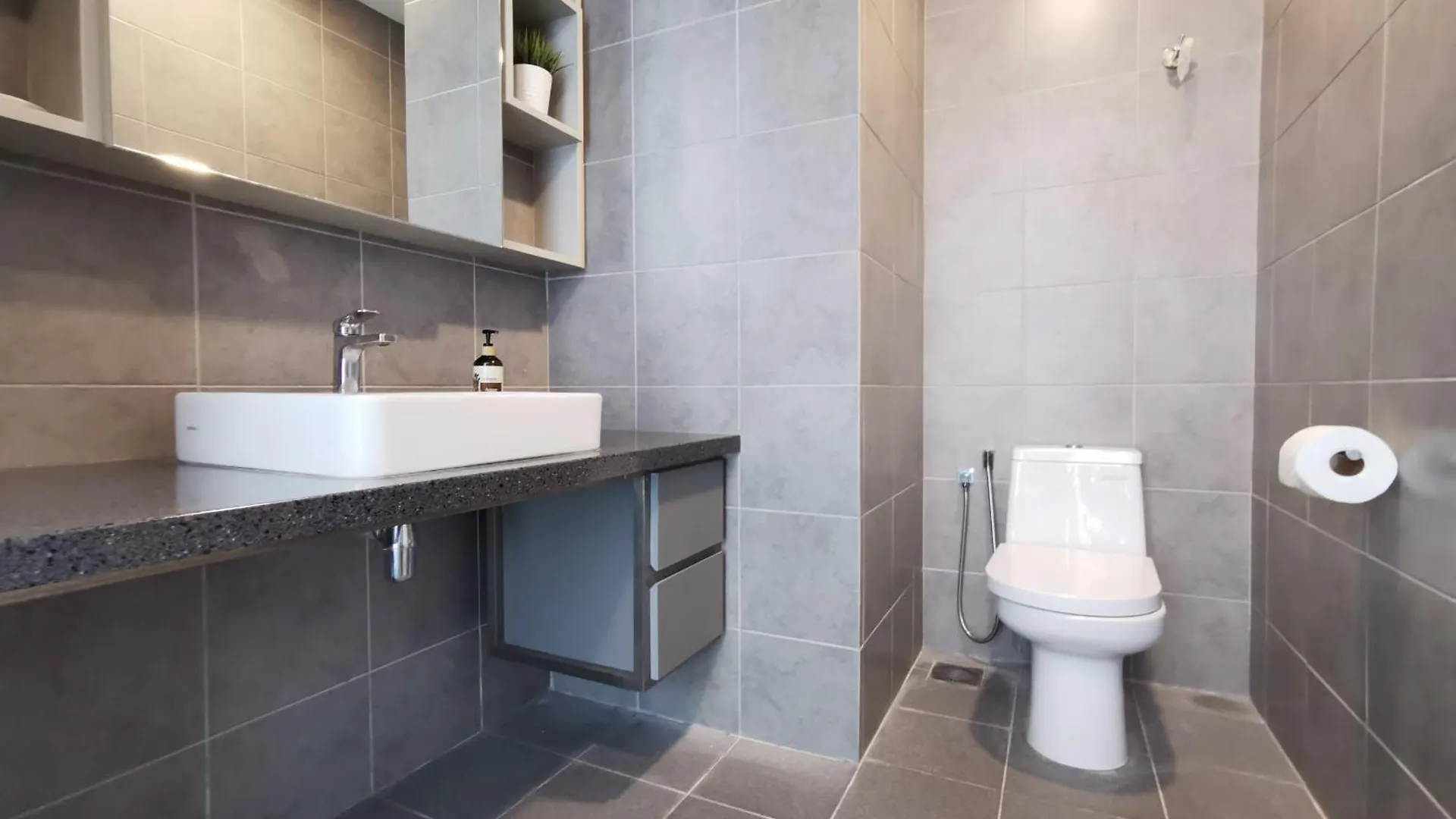 The Robertson Residences At Bukit Bintang Kuala Lumpur By Autumn Suites Premium Stay Apartment